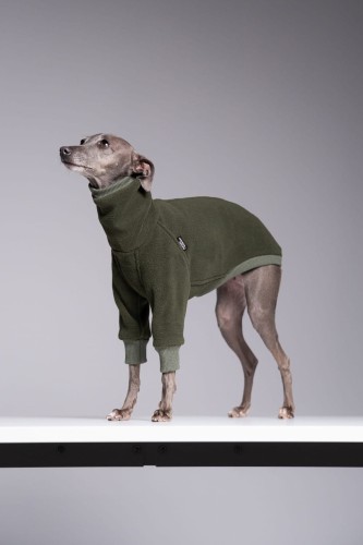Khaki bluza z nogawkami Polar Pro dla charcika włoskiego – pełna sylwetka, widok z boku